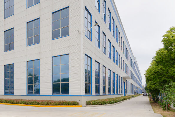 SHANGHAI CHLOE TRADING CO.,LTD.